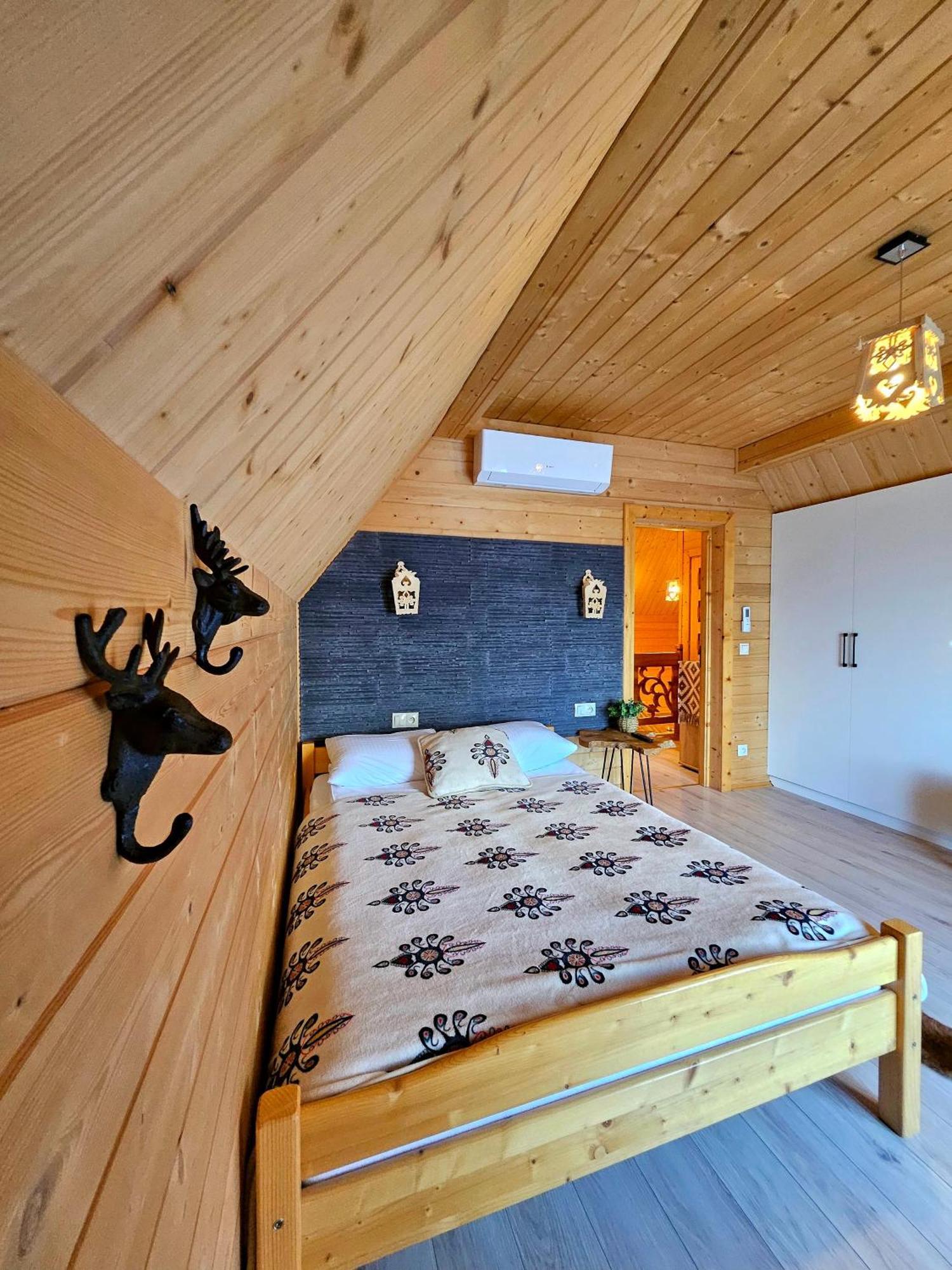 Goralska Chatka 3 Highland Cottage - Jacuzzi, Sauna, Split Ac, Private Parking, Mountains View Zakopane Exterior photo