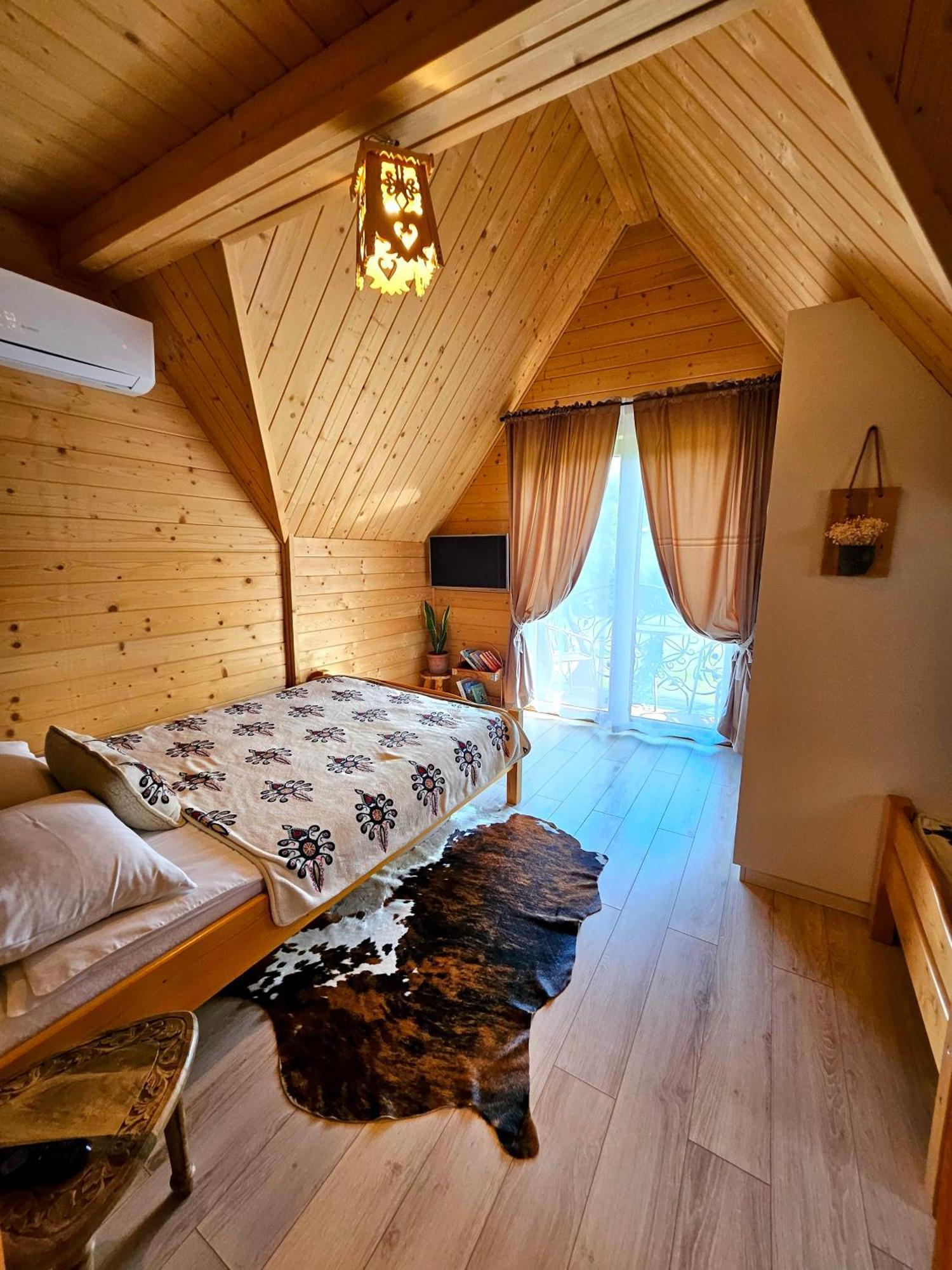 Goralska Chatka 3 Highland Cottage - Jacuzzi, Sauna, Split Ac, Private Parking, Mountains View Zakopane Exterior photo